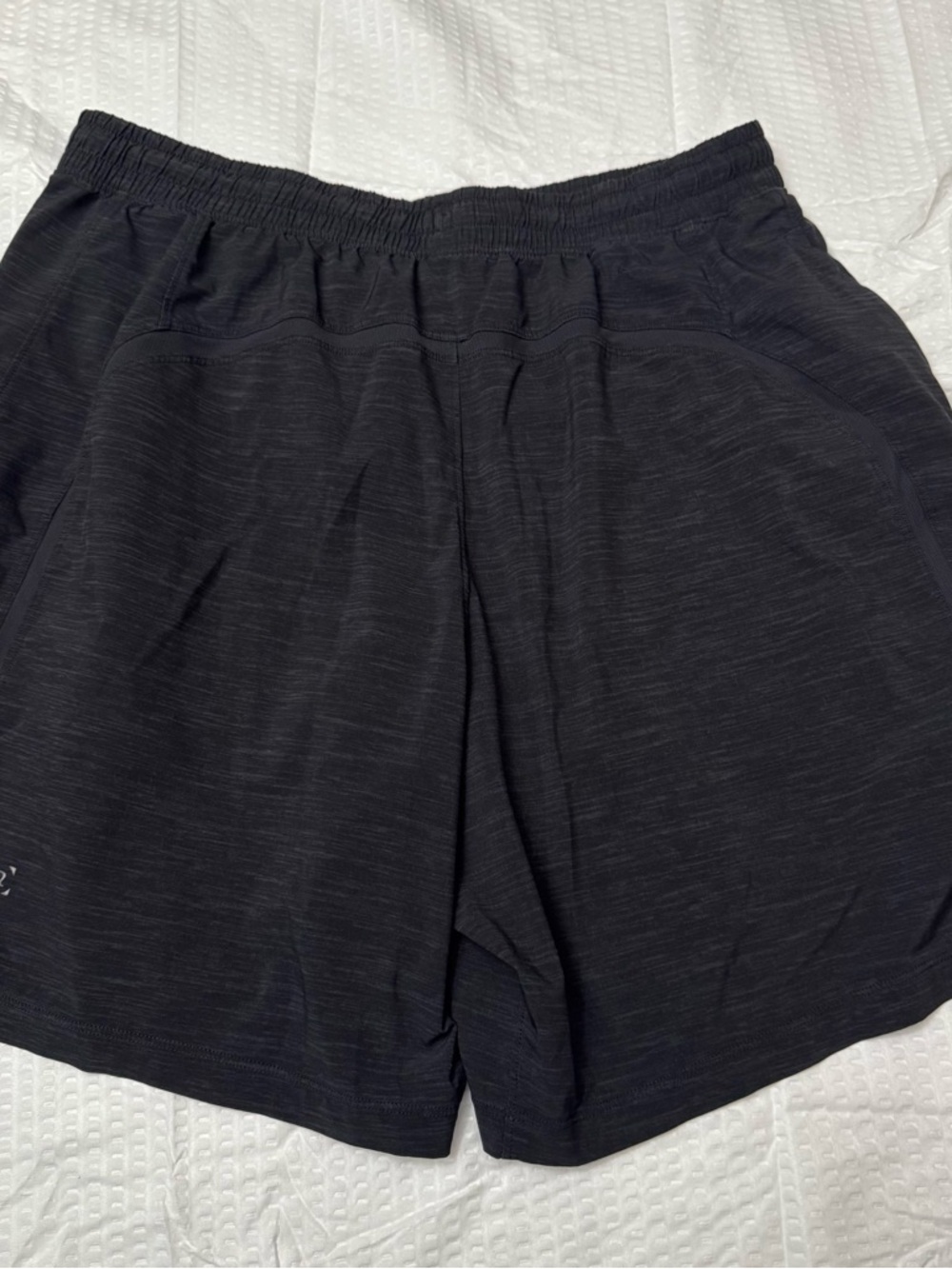 Lululemon Men's Pace Breaker Short - Large L-01 - Picture 4 of 9